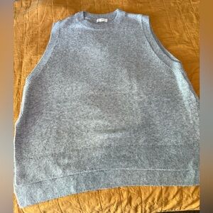 H&M Light Gray Crewneck Sweater